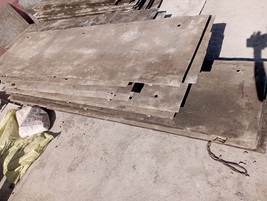 Apalofka opalubka sotiladi