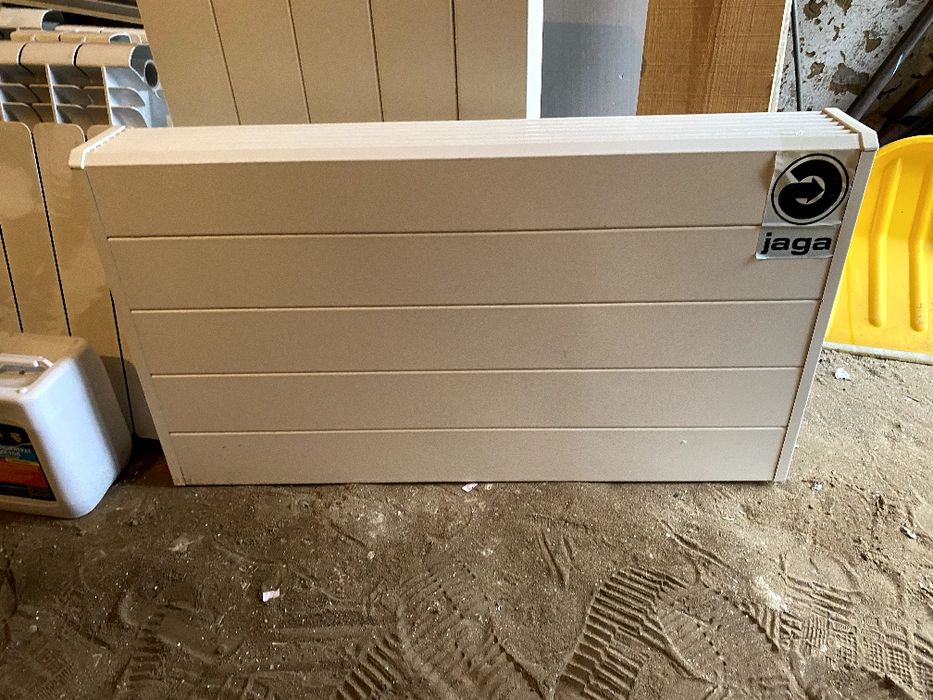 Продам батареи Новые