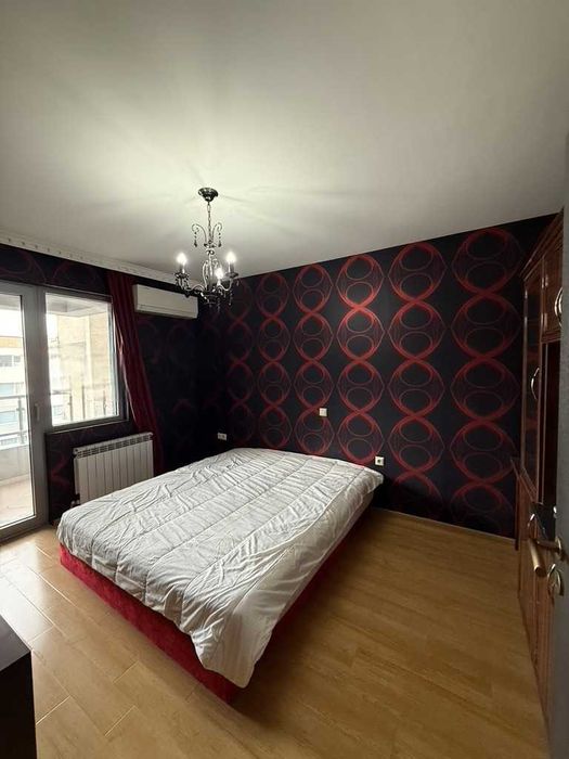 Дава се под наем Тристаен апартамент в София, Студентски град - 135 кв.м за 887.4 € - Снимка #3