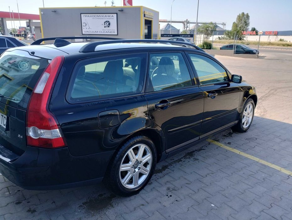 Volvo V50 2.4 Бензин ГАЗ