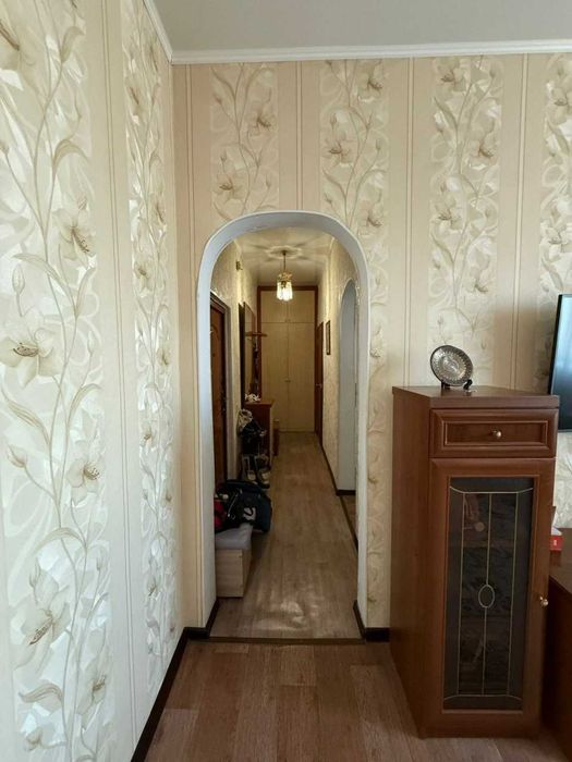 Продам 3 комнатную квартиру