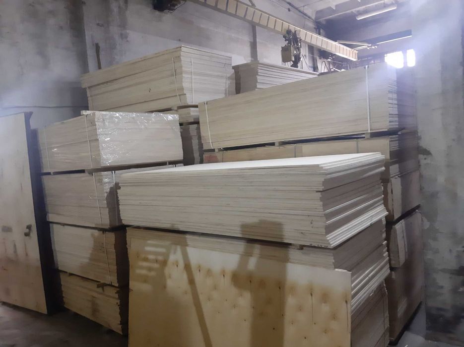 Продам фанеру в Астане