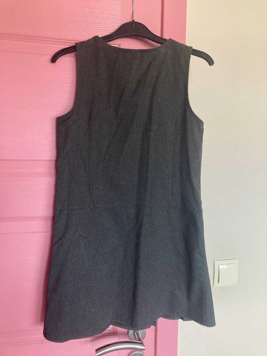 Официални рокли, тоалети за повод и за първи учебен ден