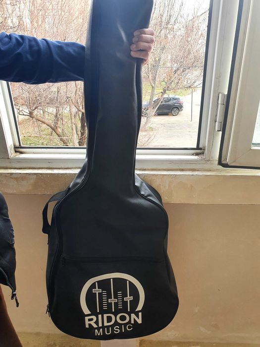 Akustic guitars oginal