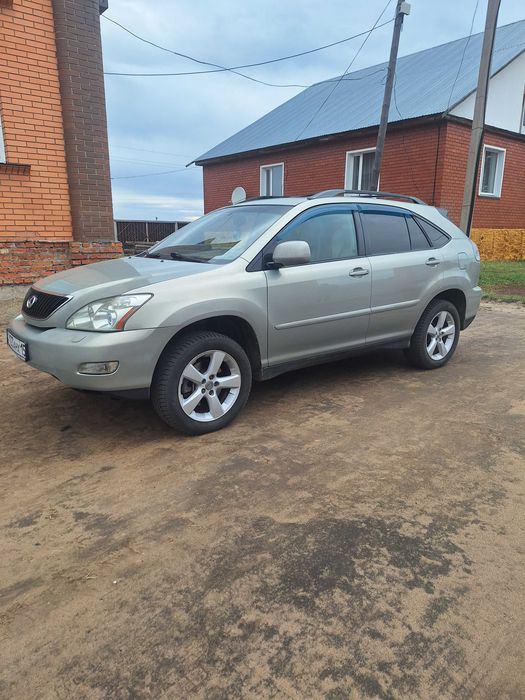 Продам лексус 330.