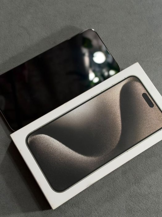 Iphone 15 pro max 256g