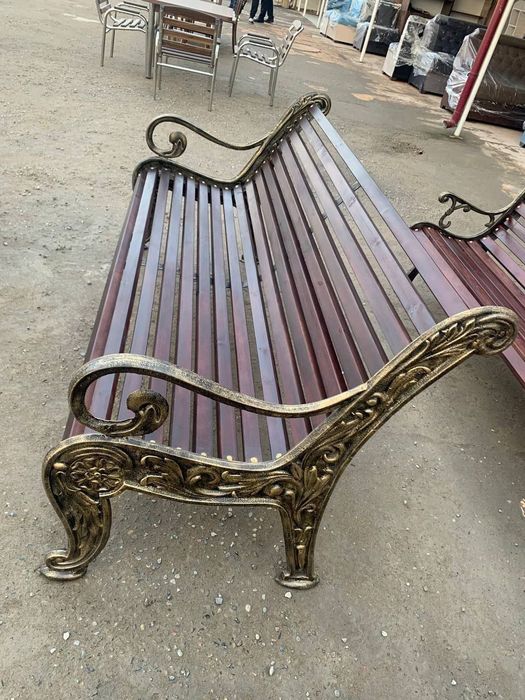 Скамейка сотилади