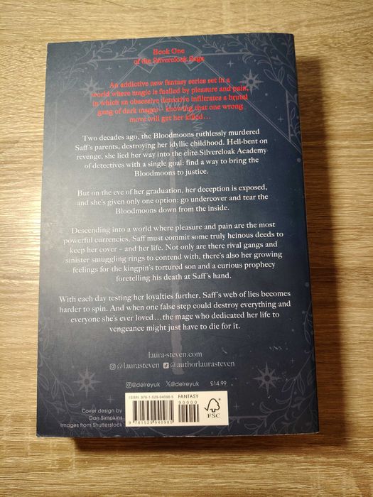 Silvercloak на L.K.Steven, книга на английски език