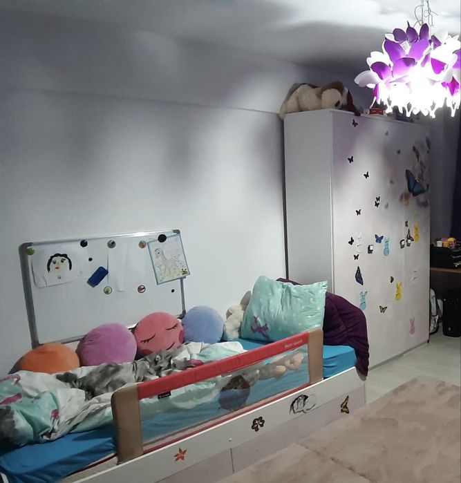 Pat cu saltea de o persoana