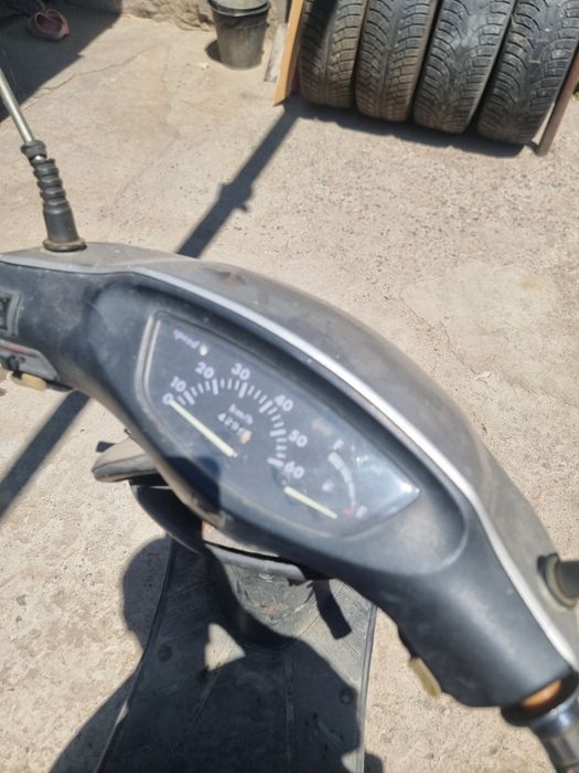 Продам  мопед хонда дио