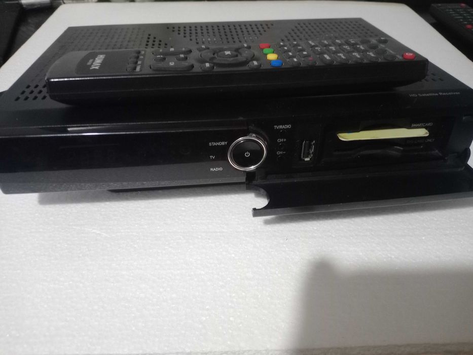 Recever satelit HUMAX TVSAT cu card activat