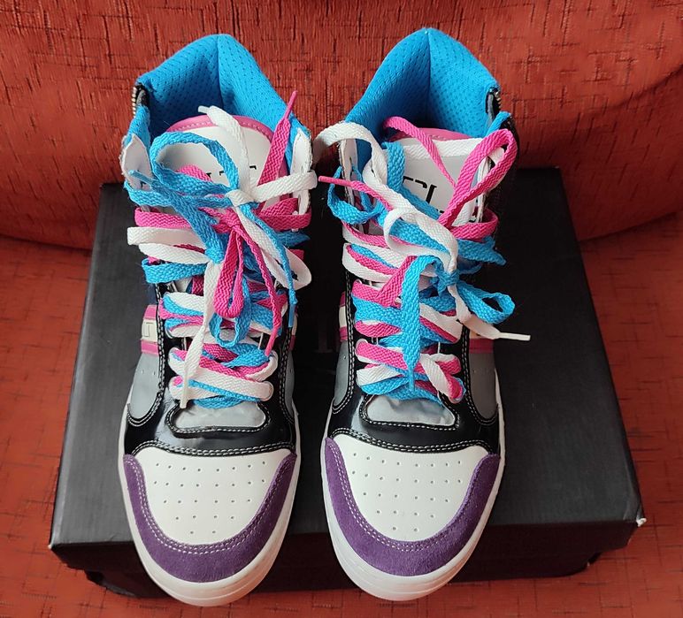 Pantofi sport din piele