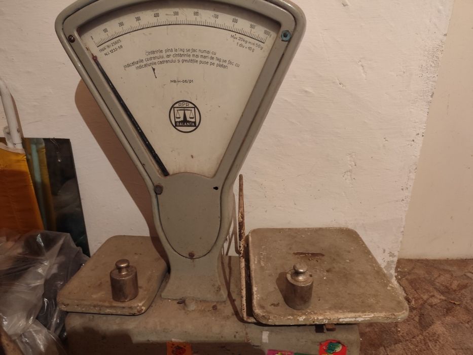 Cântar-Balanta cu greutăți suplimentare
