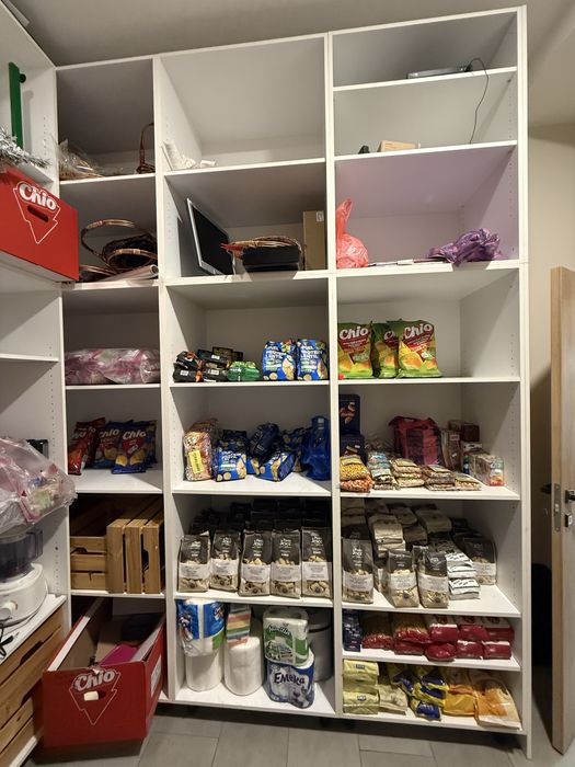 Стелажи за склад