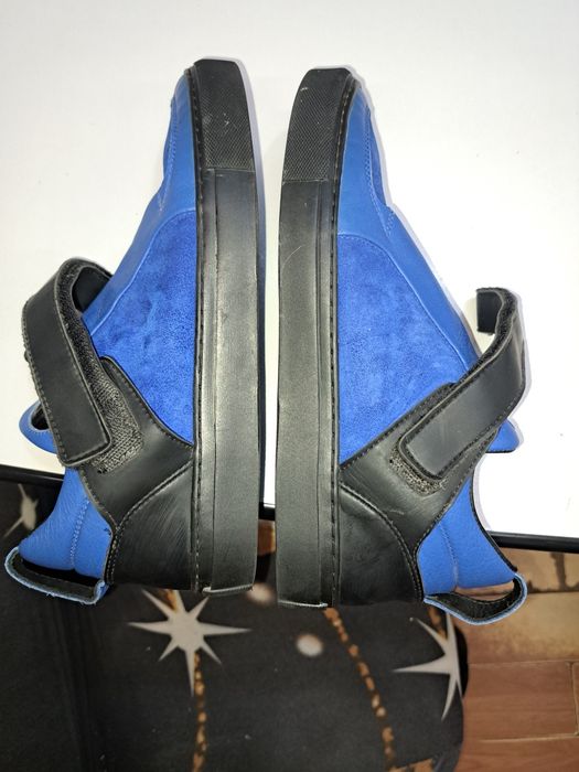 Adidași Leandro Lopes