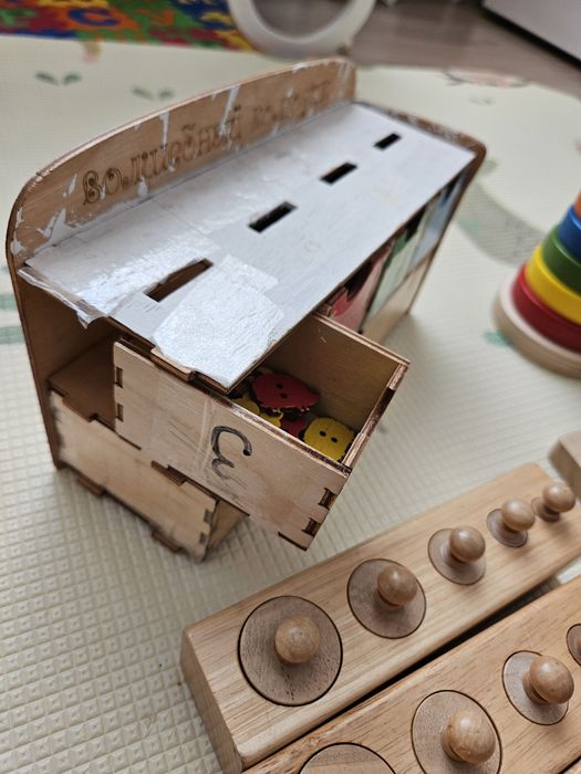 Деревянные развивающие игрушки