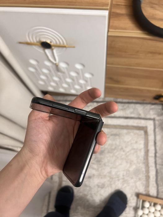 Iphone 13pro и Z Flip3