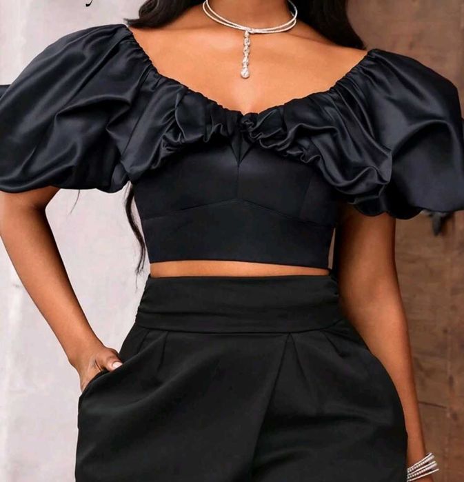 Топ в мастилено синьо