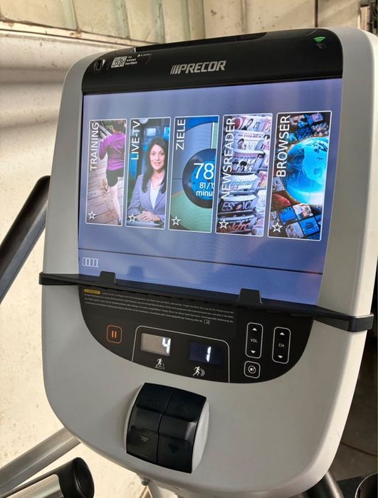 Bicicleta eliptică profesională PRECOR EFX 885 cu consolă P80 touchscreen,internet Crosstrainer