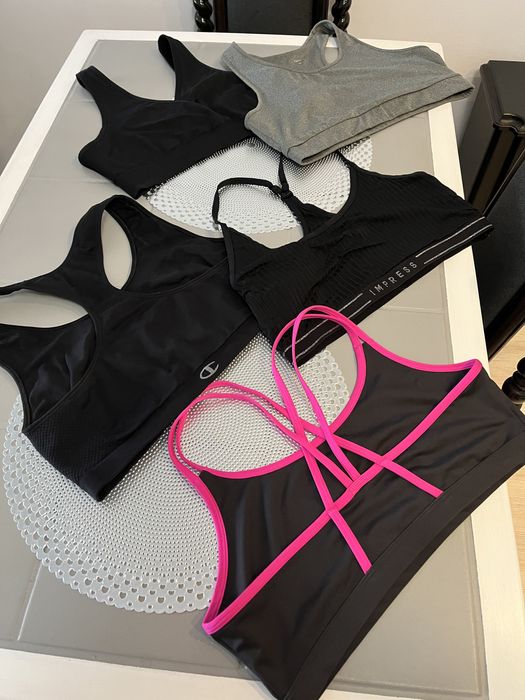 Бански, бюстиета за фитнес, халат за баня