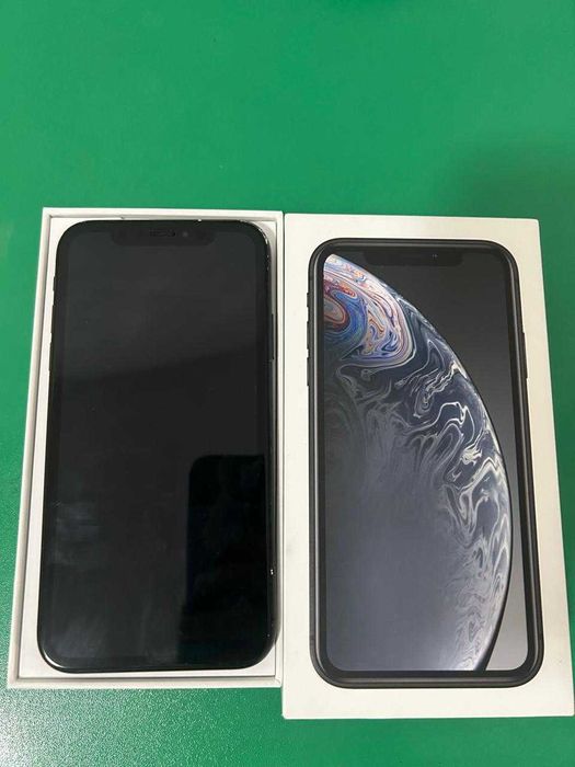 Айфон хр.      ..