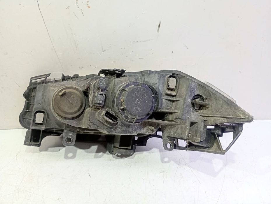 Far dreapta 89307003 Renault Megane 2 (2002 - 2006) 1.9 dci F9Q804