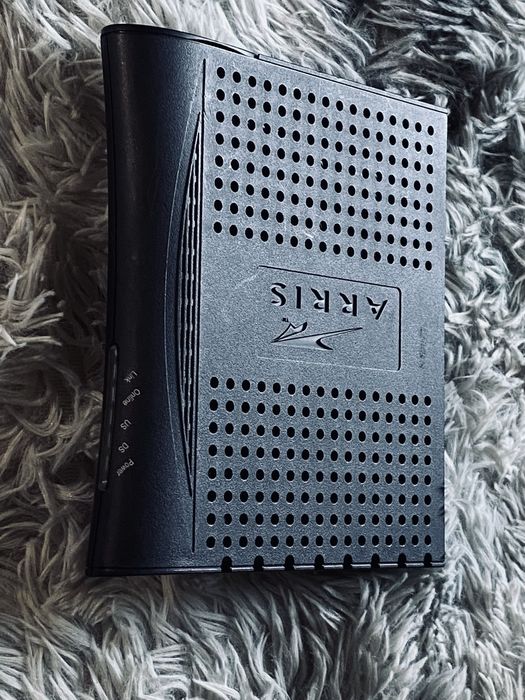 Продам роутер за 2000тг!