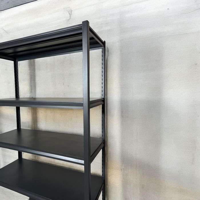 Метални стелажи с 5 метални рафта до 200 кг