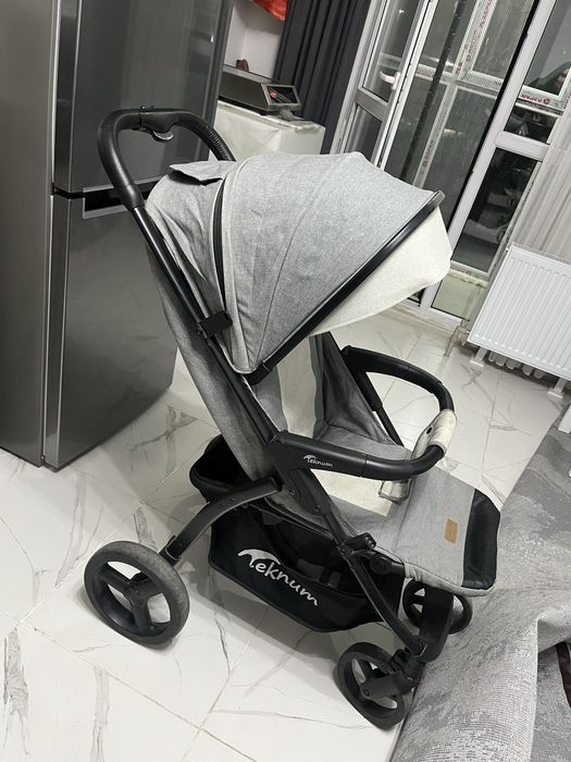 Продам коляску в хорошем состоянииз