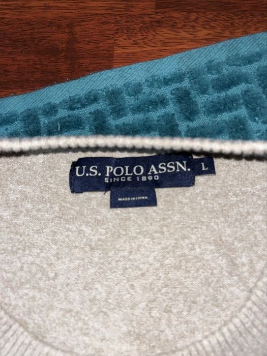 свитшот U.S. POLO ASSN., размер L–XL.