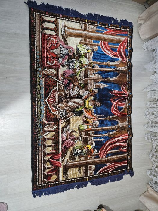 Carpetă pentru perete