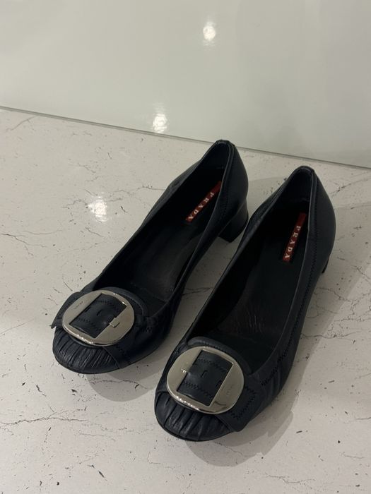 Балетки туфли Prada на небольшом каблуке Оригинал