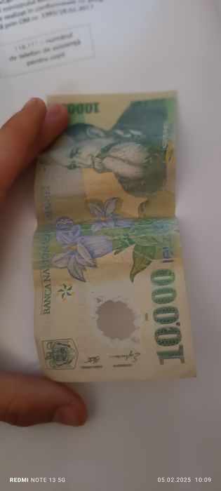Vând:Bagnota de 10.000 de lei vechi din 2000