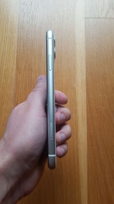 iphone 11 64 gb white icloud