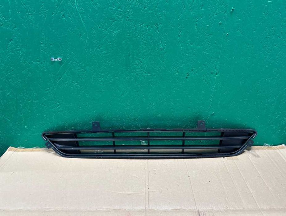 Решетка переднего бампера Jorden Kia Optima 2018+