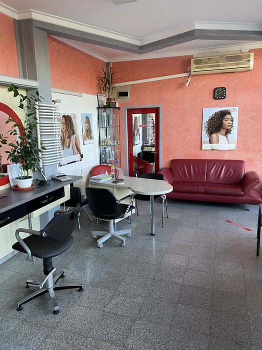 Spatiu comercial de inchiriat sau vanzare