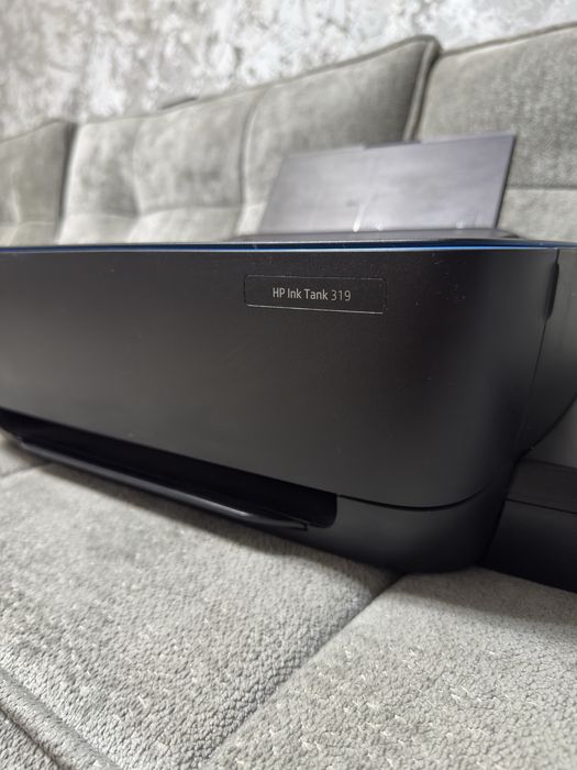 Продам принтер 3в1 цветной HP