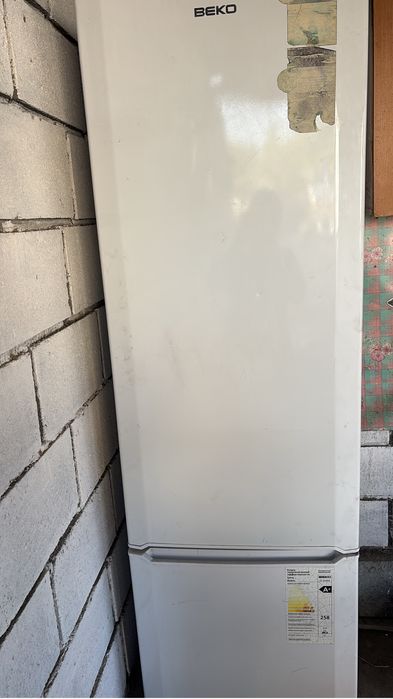 Продам холодильник в отличном состоянии