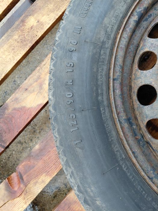 Резервна гума тип патерица за BMW  15/5×120