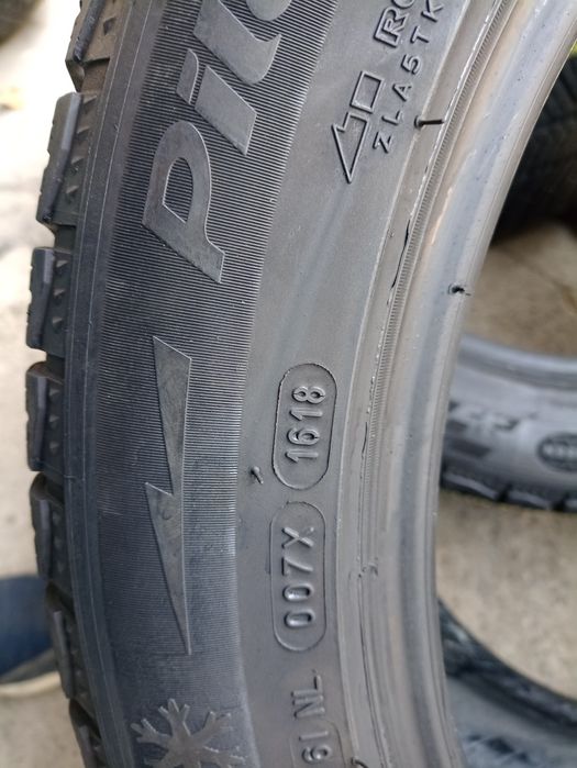4 anvelope de iarna Michelin 255/45 R19 dot 1618