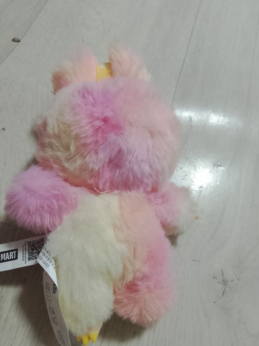 Лабубу, игрушка монстр