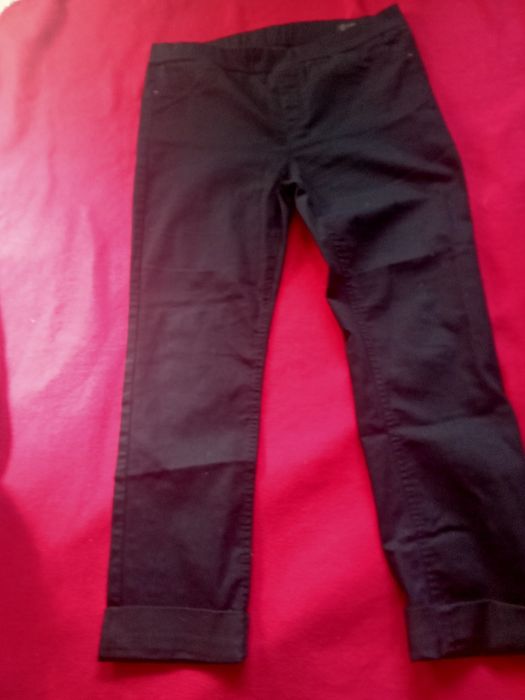 Продам мужские джинсы