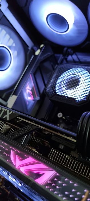 PC Gaming 2K/4K RTX 5070Ti RYZEN 7 7800X3D