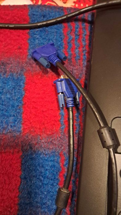 Монитор самсунг за камери...