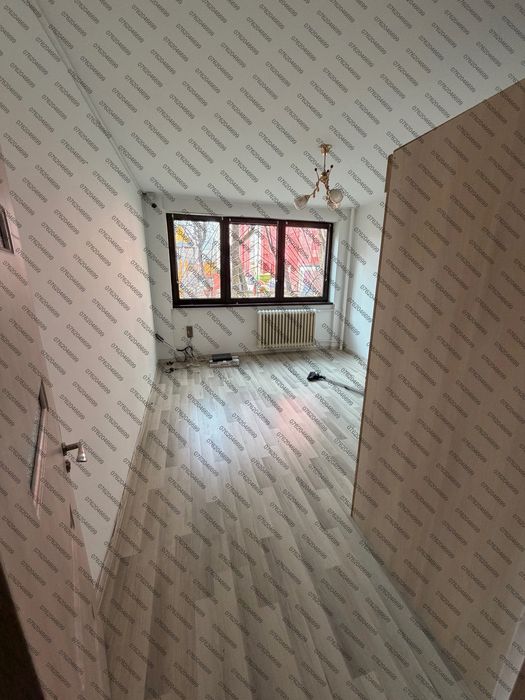 Vand apartament 2 camere 48mp metrou piata sudului