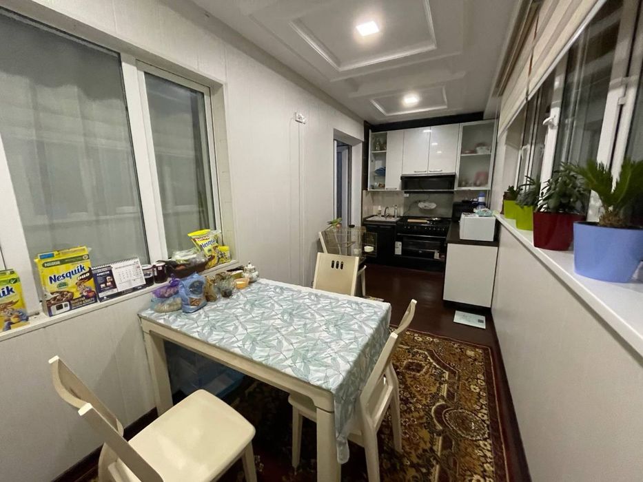 Продается 5комнатная квартира 120кв метра Шайхонтохурский райён массив