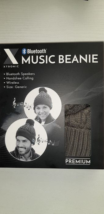 Музикална Bluetooth шапка Beanie шапка с микрофон и стерео слушалки