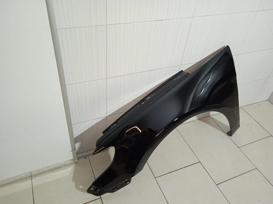 Aripa Fata Stanga VW Passat CC 2008-2012 L041 Negru