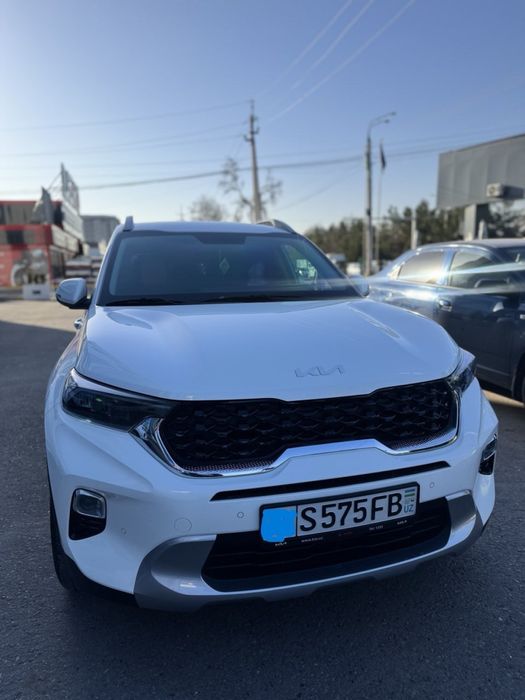KIA SONET sotiladi