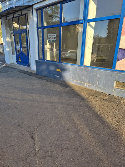 Spatiu comercial de inchiriat